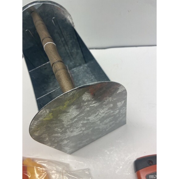 Tin Box Company Santa and Penguin Utensil Caddy Holder Dinner Party Dented Tags - Picture 11 of 13